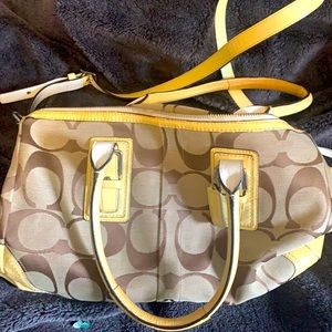 Authentic- coach vintage bag!